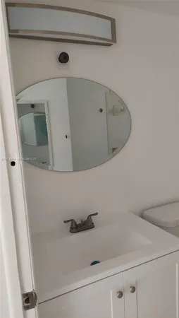 $2,100 | 2240 Van Buren Street, Unit B1, Hollywood, FL 33020