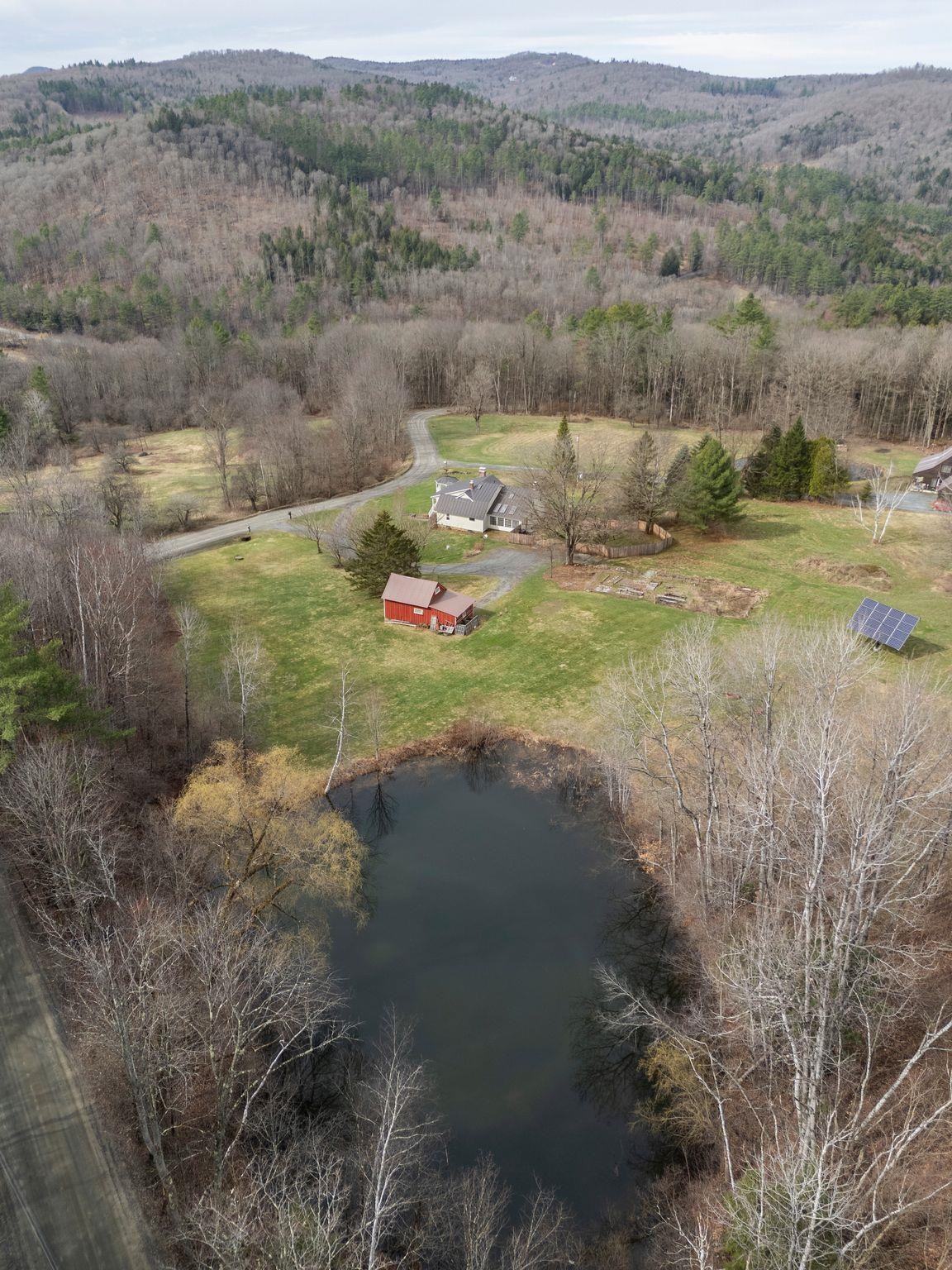 441 Rhoades Hill Road Barnard, VT 05032 - Photo 36 of 38