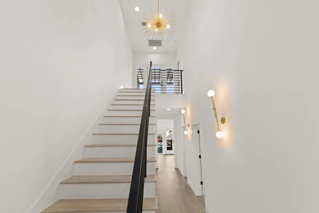 $1,200,000 | 6209 Westcott Street, Houston, TX 77007