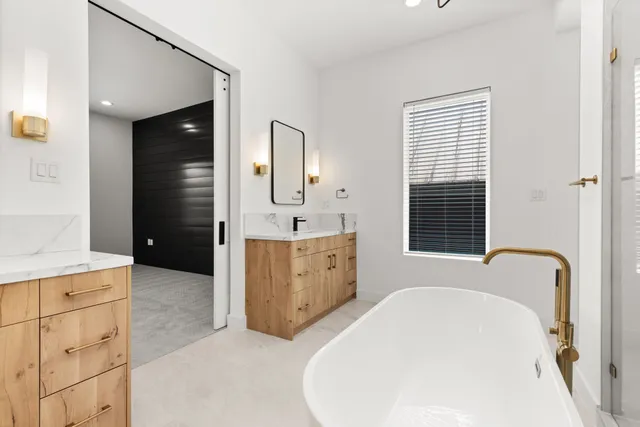 $1,200,000 | 6209 Westcott Street, Houston, TX 77007