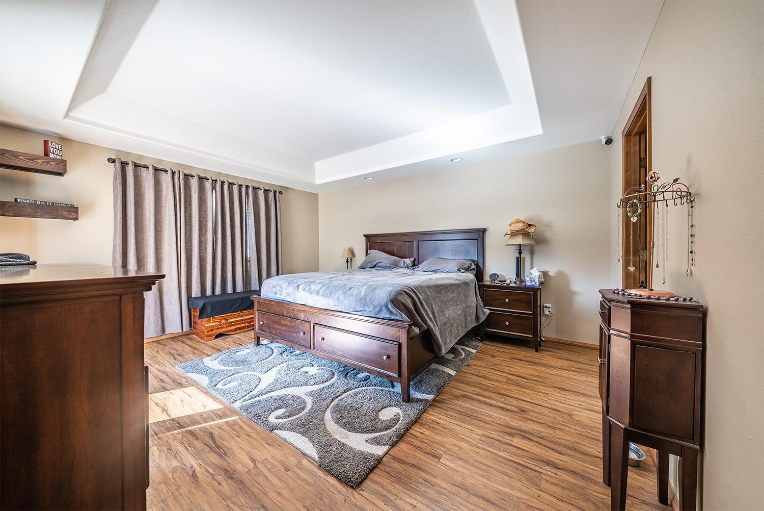 2433 Springbrook Road Medford, OR 97504 - Photo 7 of 28 Additional Photo