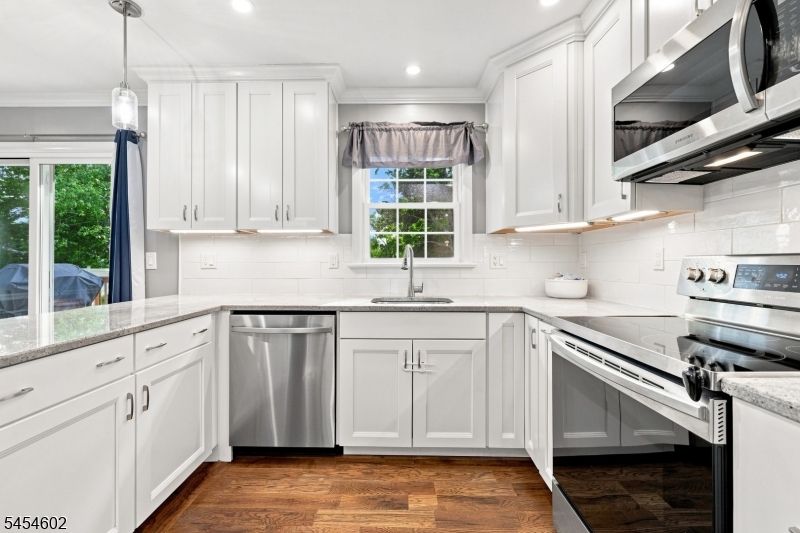 5 Old Farmers Road Long Valley, NJ 07853 - Photo 12 of 50 Gallery Image 12