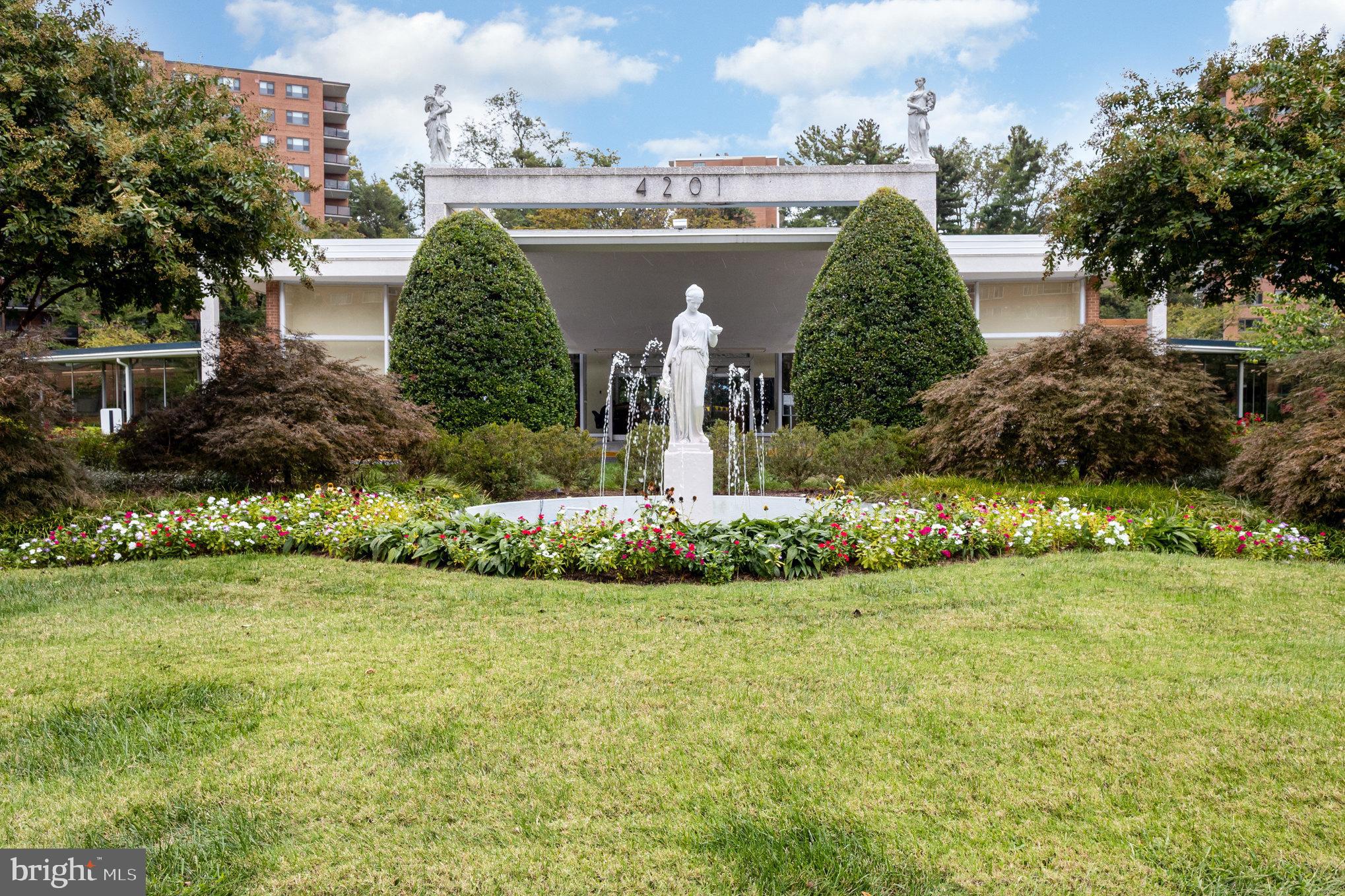 4201 Cathedral Avenue Northwest, Unit 323E Washington, DC 20016 - Photo 26 of 27