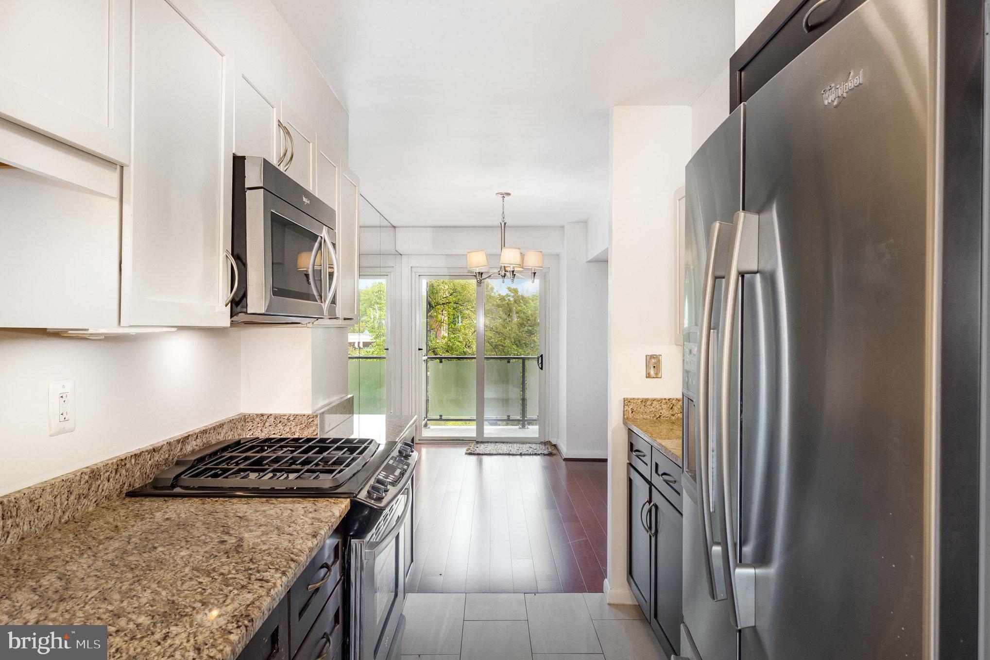 4201 Cathedral Avenue Northwest, Unit 323E Washington, DC 20016 - Photo 9 of 27