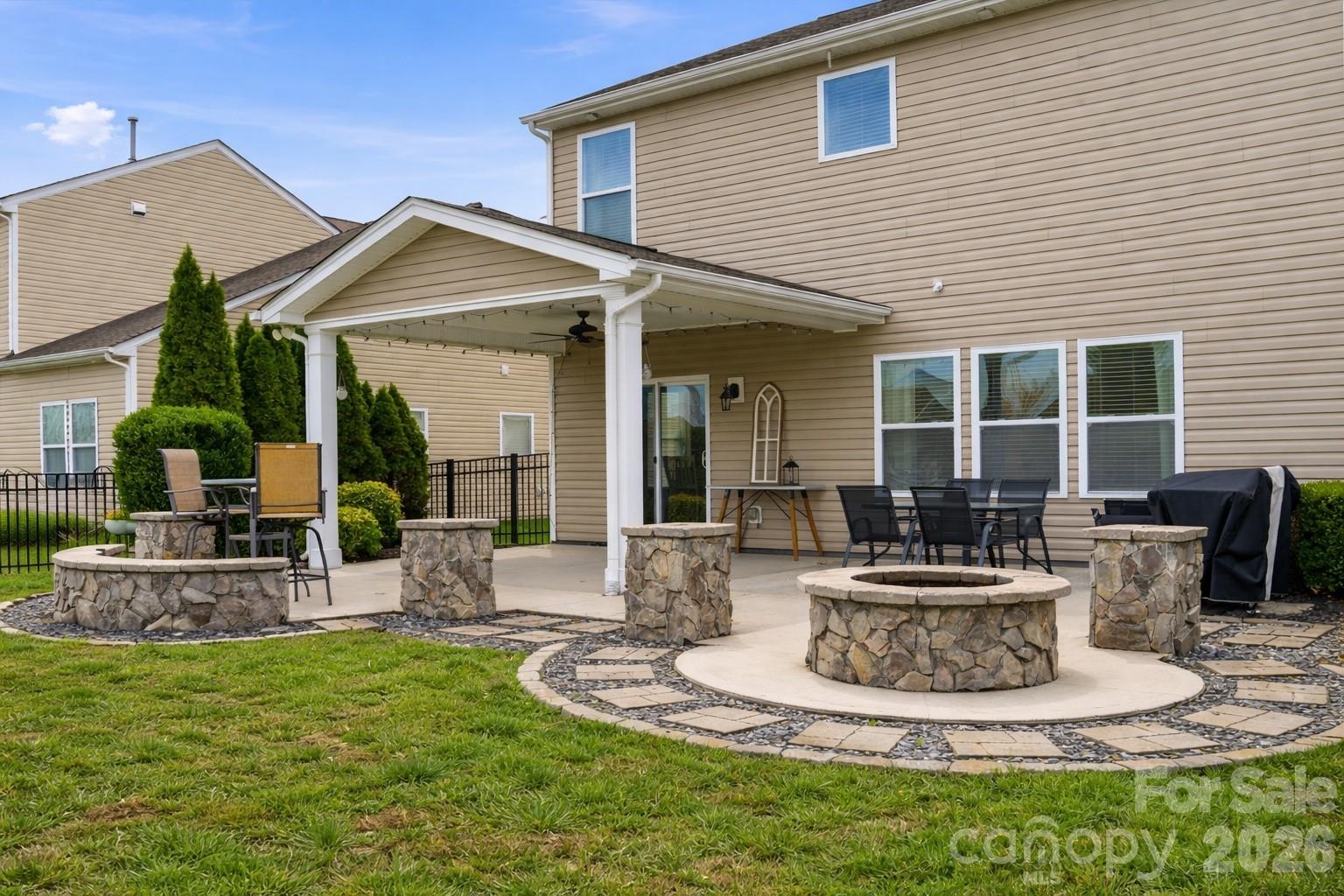 79321 Ridgehaven Road Lancaster, SC 29720 - Photo 32 of 35 a view of a house with backyard and porch