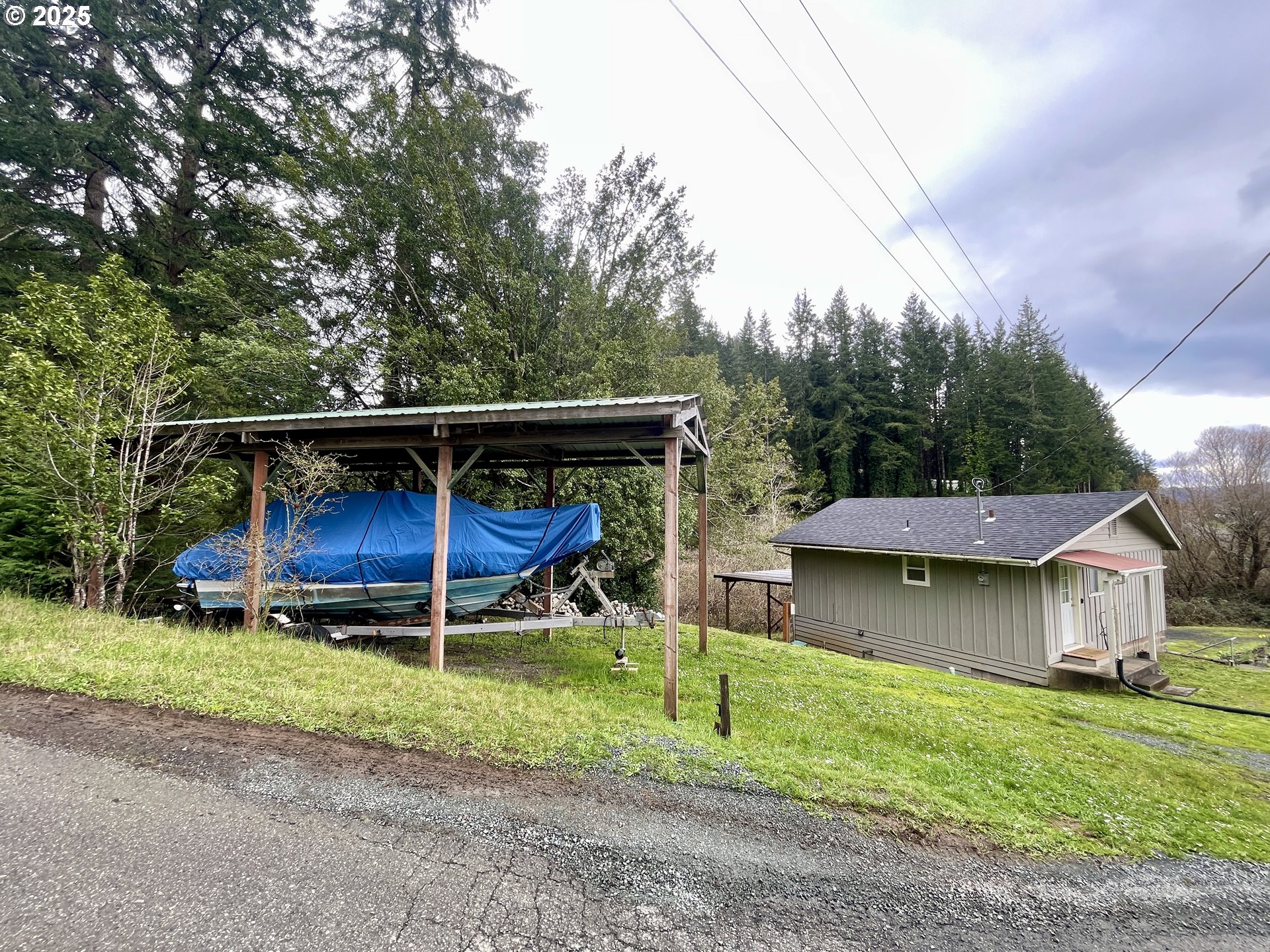 54825 Robinson Road Coquille, OR 97423 - Photo 2 of 47