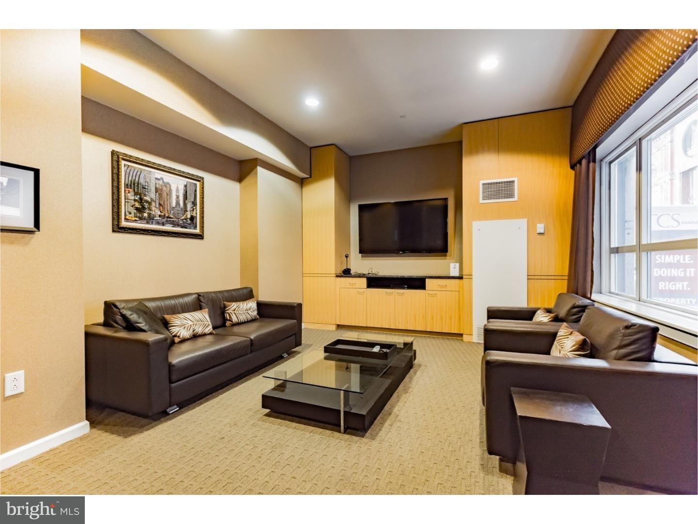 1425 Locust Street, Unit 9C Philadelphia, PA 19102 - Photo 19 of 23 Community Room