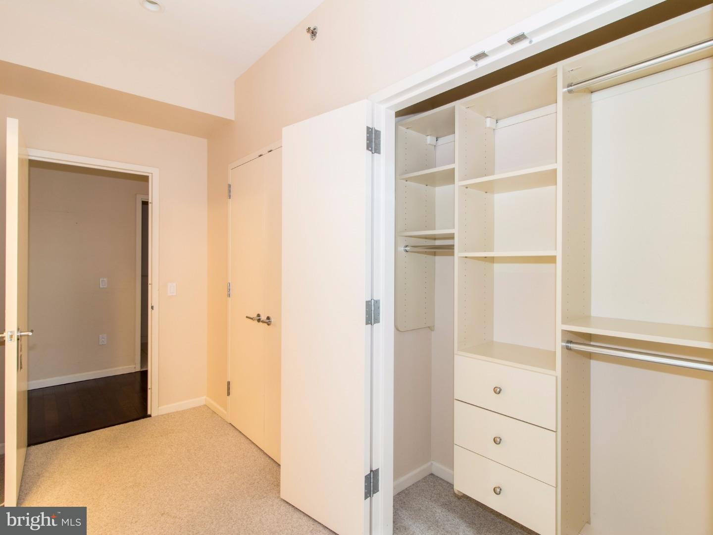 1425 Locust Street, Unit 9C Philadelphia, PA 19102 - Photo 10 of 23