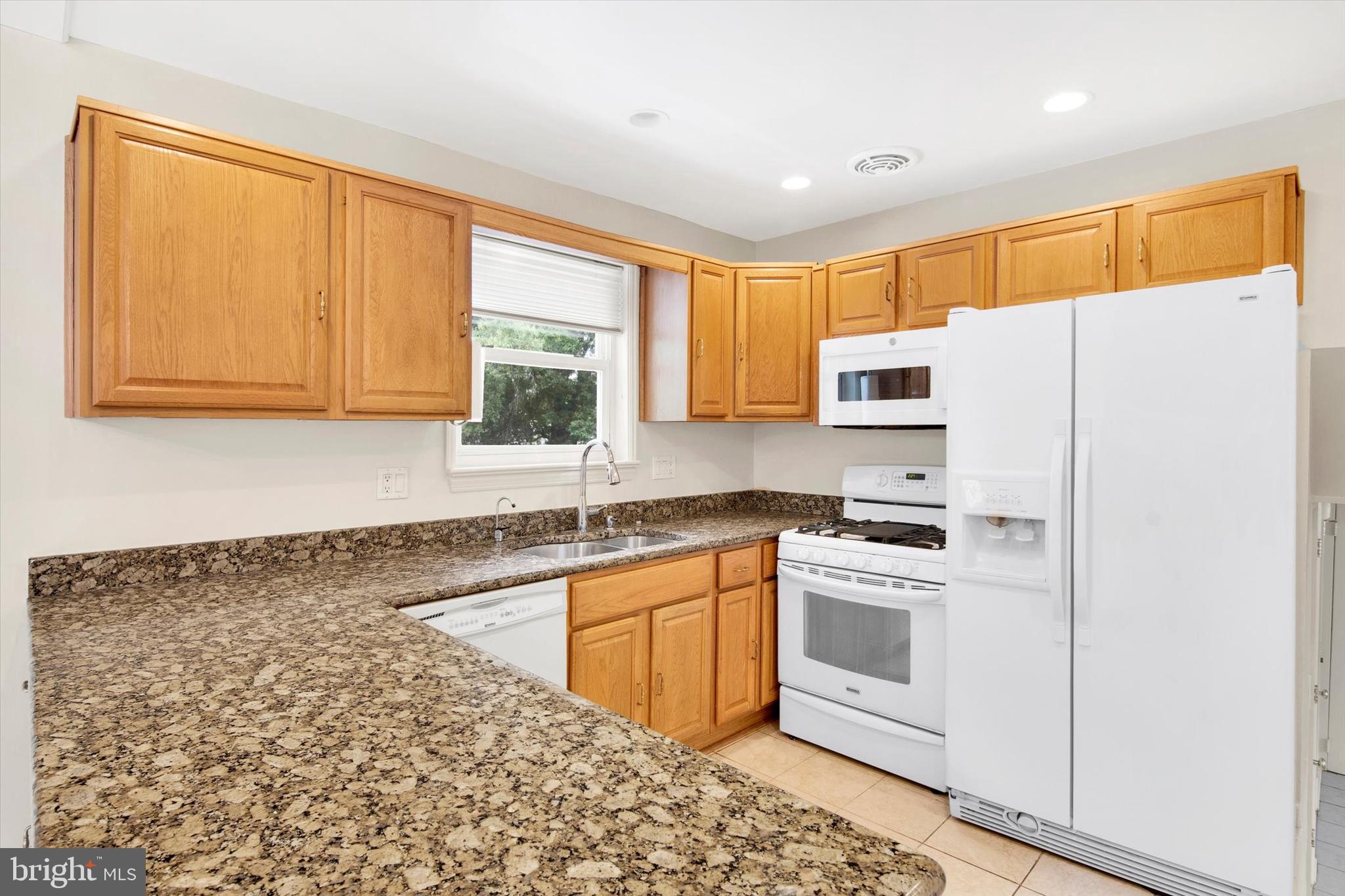 5225 Forman Court Springfield, VA 22151 - Photo 11 of 38