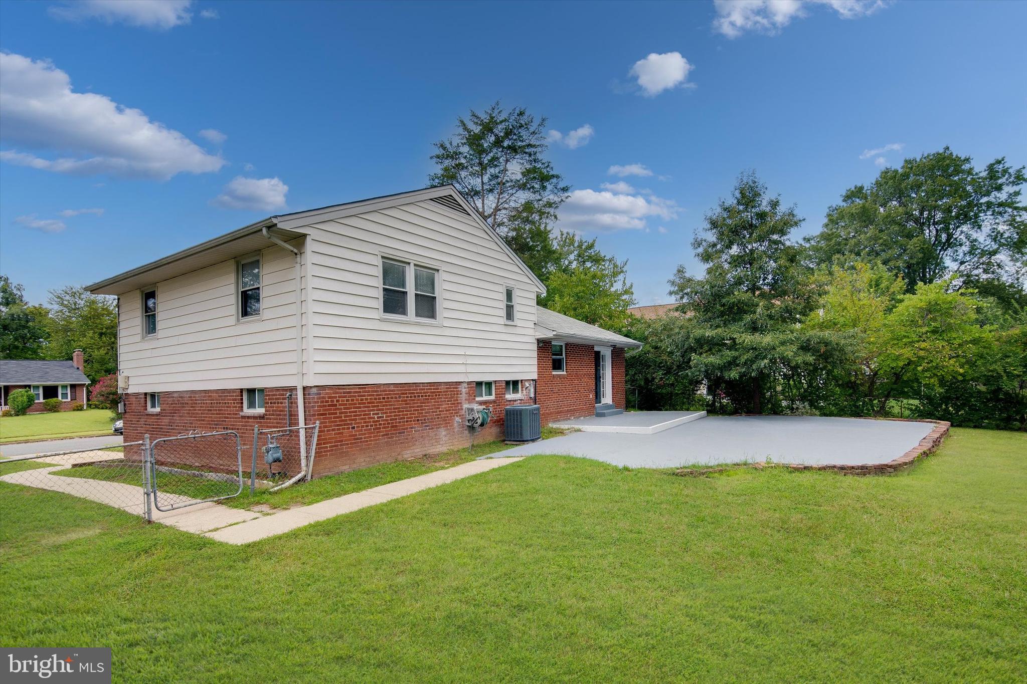 5225 Forman Court Springfield, VA 22151 - Photo 32 of 38