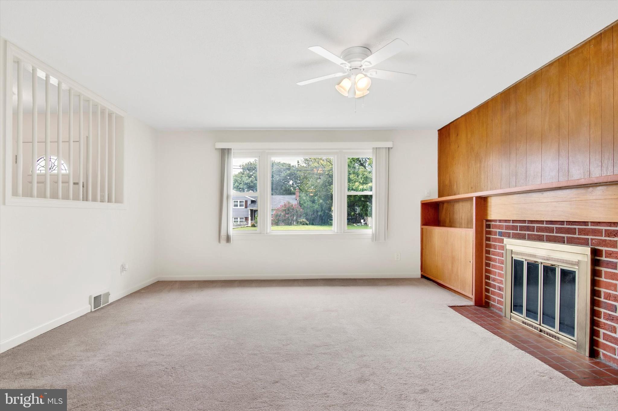 5225 Forman Court Springfield, VA 22151 - Photo 5 of 38