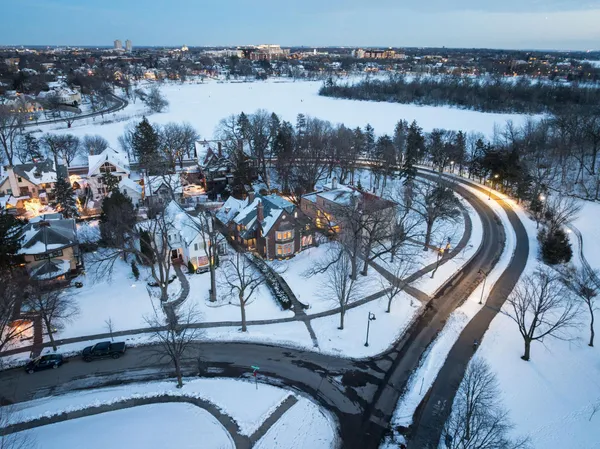 $2,395,000 | 2635 Newton Avenue South, Minneapolis, MN 55405