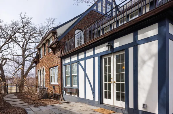 $2,395,000 | 2635 Newton Avenue South, Minneapolis, MN 55405