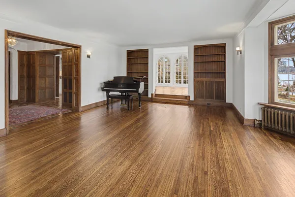 $2,395,000 | 2635 Newton Avenue South, Minneapolis, MN 55405