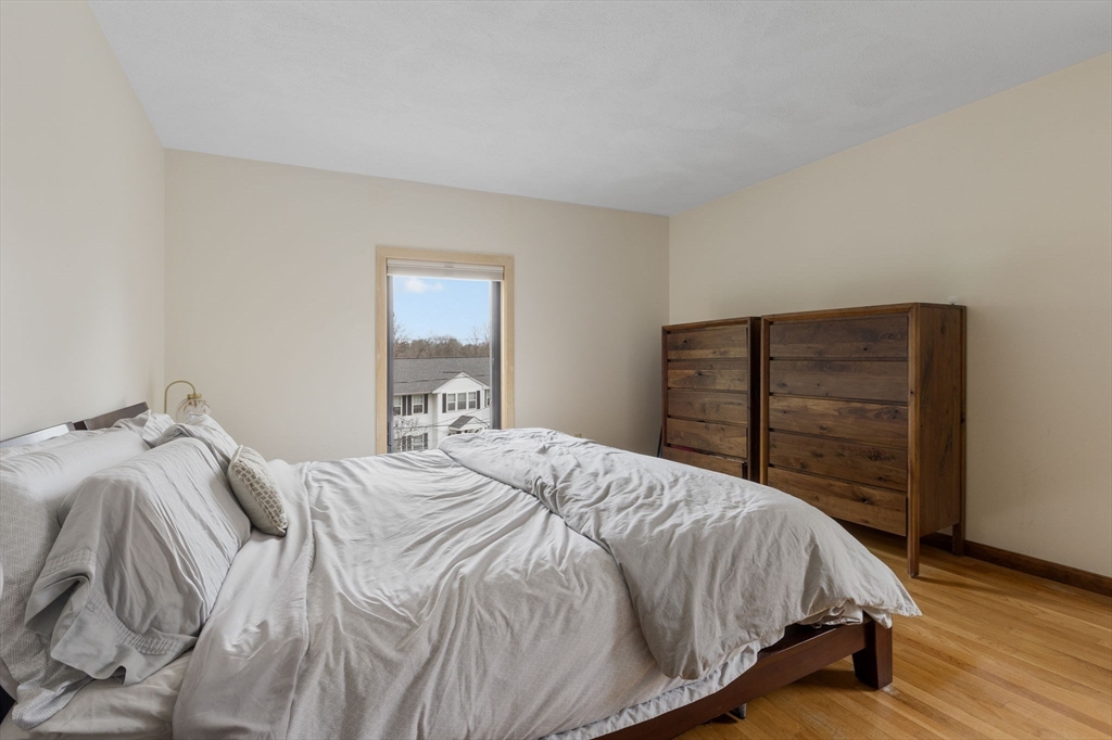 8 Hickory Hill Road Wakefield, MA 01880 - Photo 17 of 37 Gallery Image 17