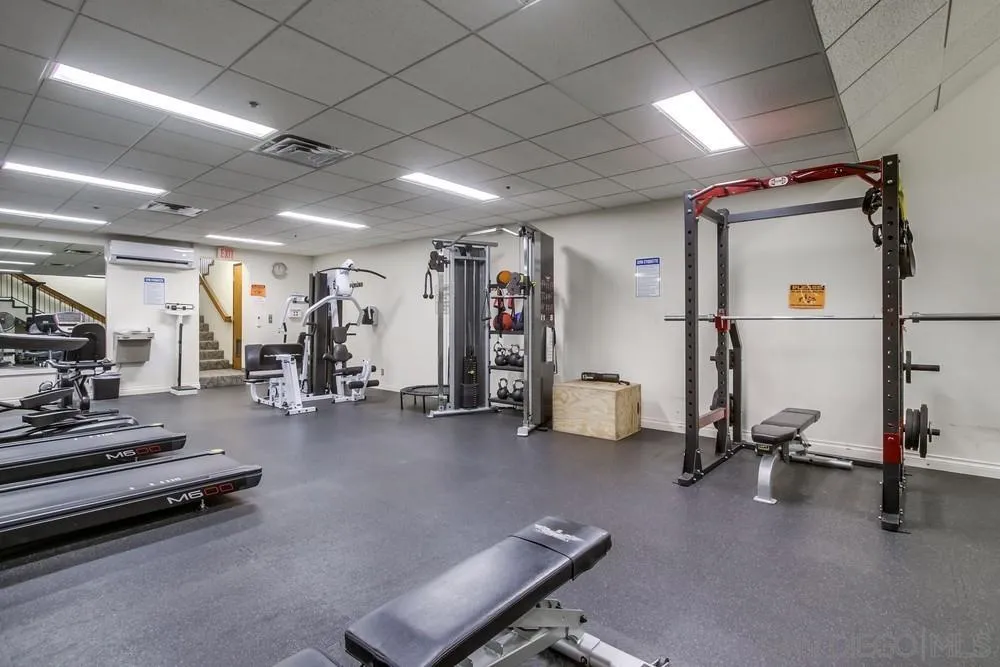 5865 Friars Road, Unit 3113 San Diego, CA 92110 - Photo 38 of 39 a view of a room with gym equipment