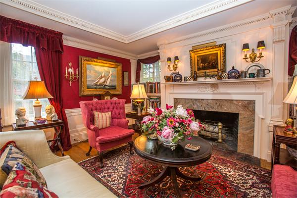 323 Washington Street Wellesley, MA 02481 - Photo 3 of 20 Gallery Image 3