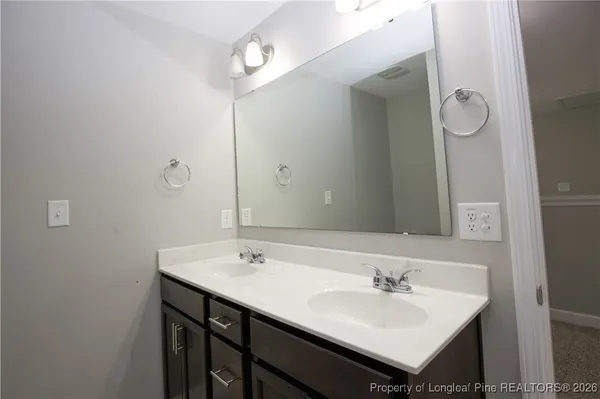 $2,250 | 5709 Pondhaven Drive, Fayetteville, NC 28314