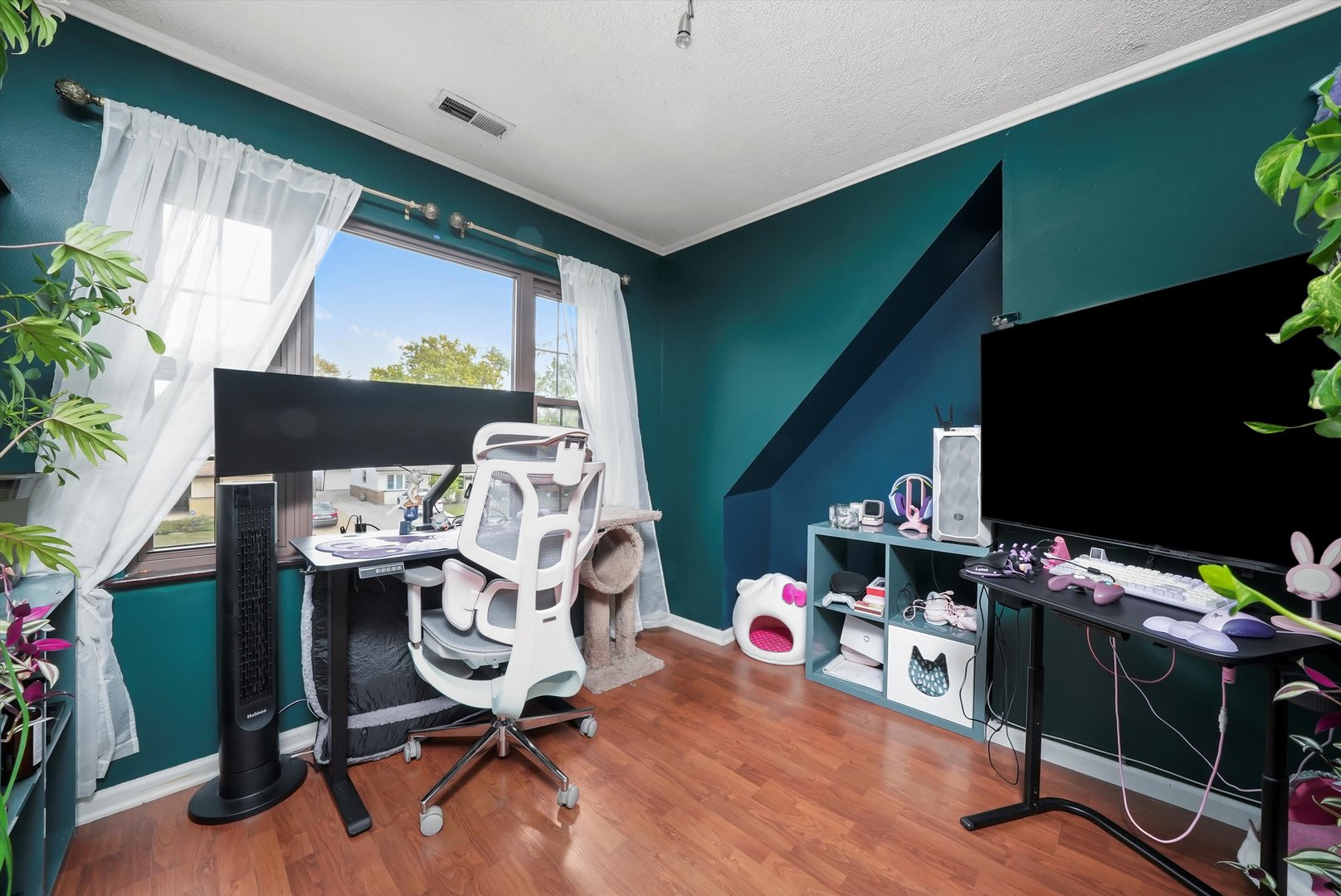 836 Bonita Avenue Elk Grove Village, IL 60007 - Photo 33 of 41 a view of a workspace with furniture and a window