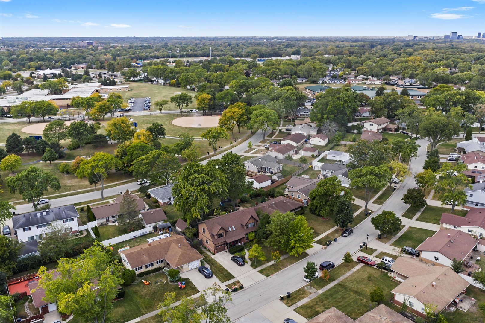 836 Bonita Avenue Elk Grove Village, IL 60007 - Photo 38 of 41 an aerial view of a city with lots of residential buildings
