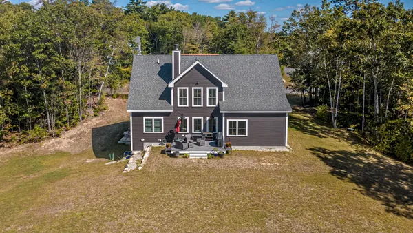 $769,900 | 13 Village Corner Road, Wolfeboro, NH 03864