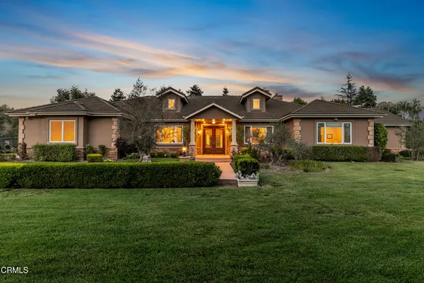 $2,600,000 | 208 Valley Vista Drive, Camarillo, CA 93010