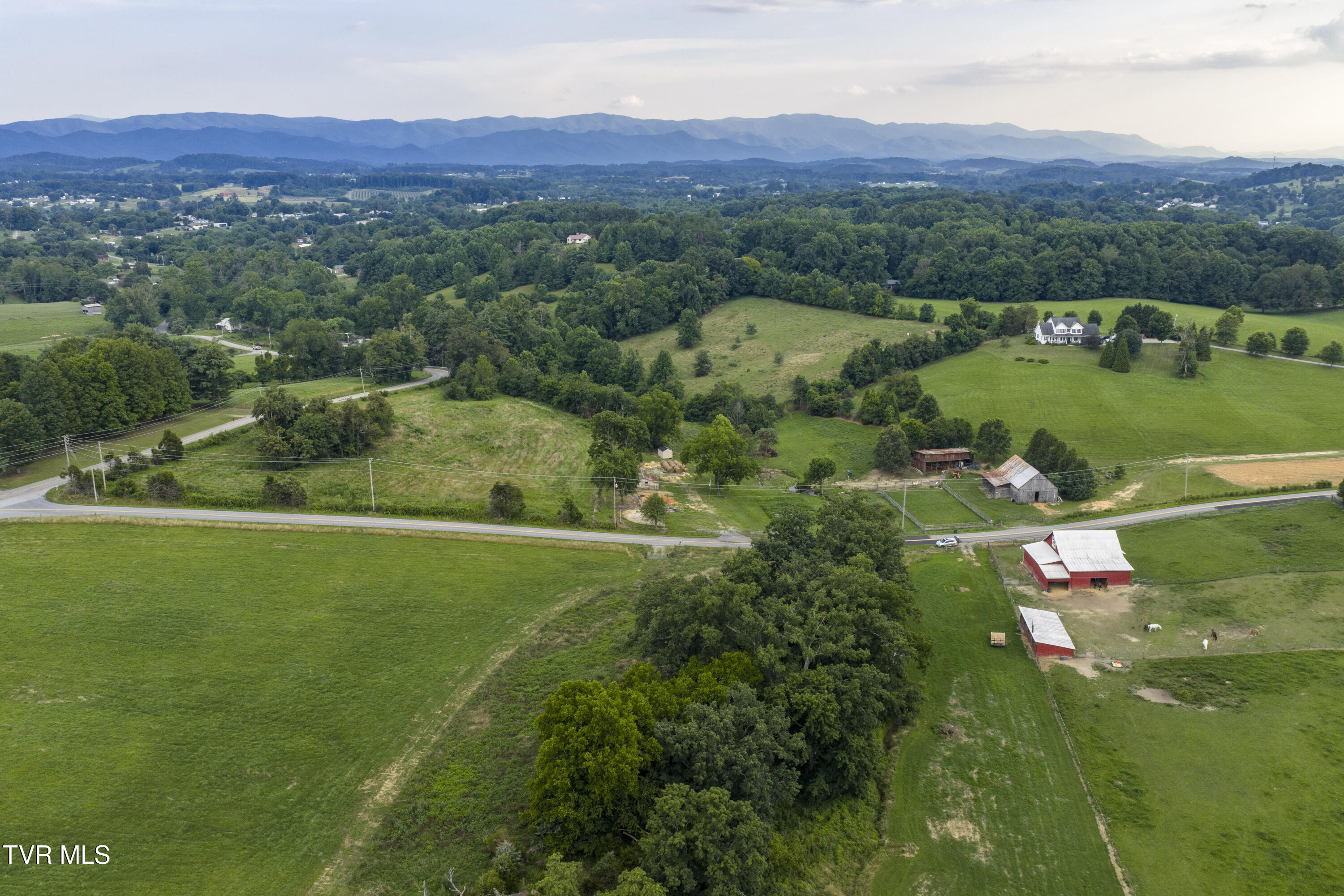 186 Creasey Creek Road, Unit 4 Jonesborough, TN 37659 - Photo 17 of 23 Creasey-Aerials-16