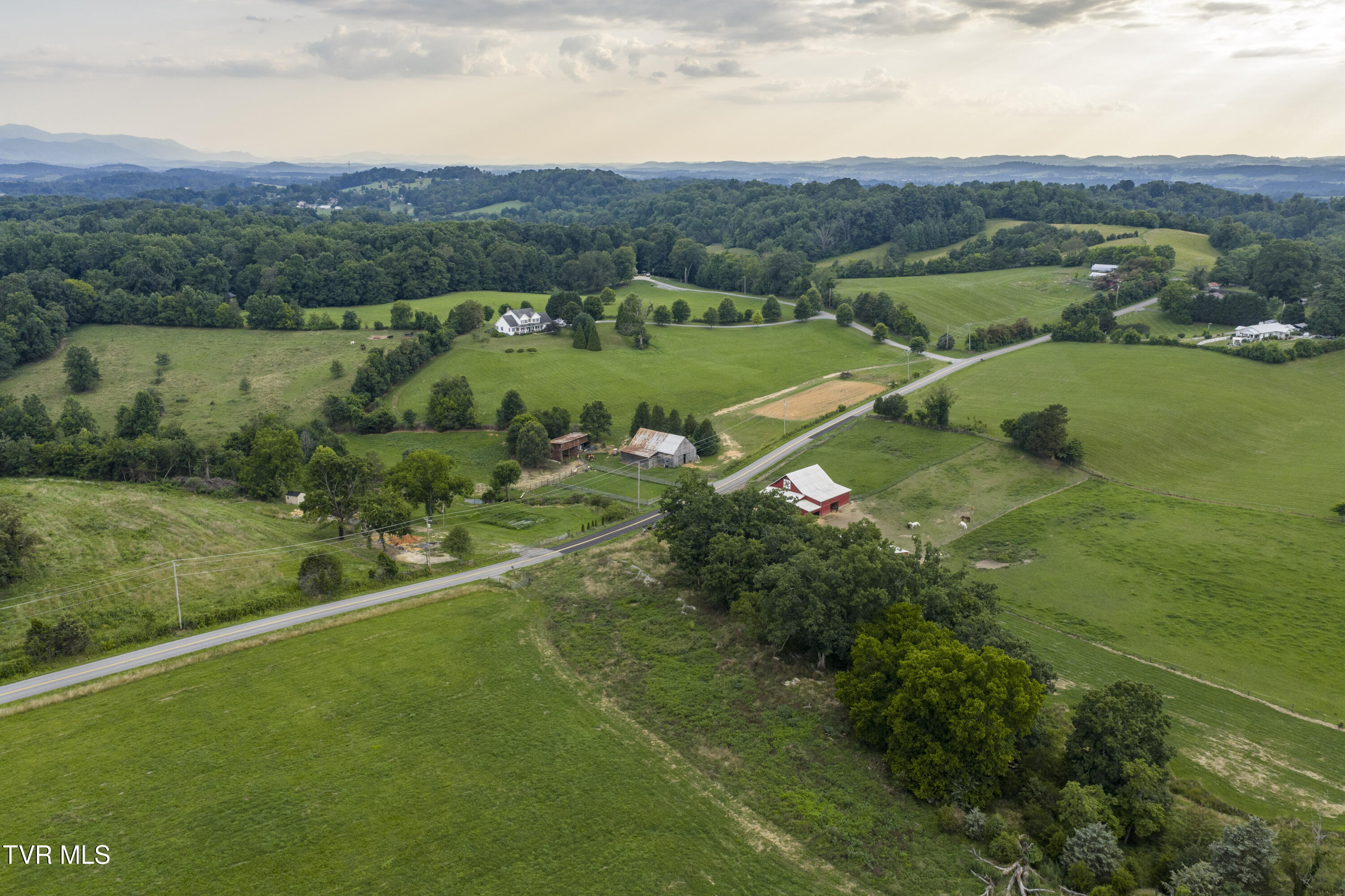 186 Creasey Creek Road, Unit 4 Jonesborough, TN 37659 - Photo 18 of 23 Creasey-Aerials-17