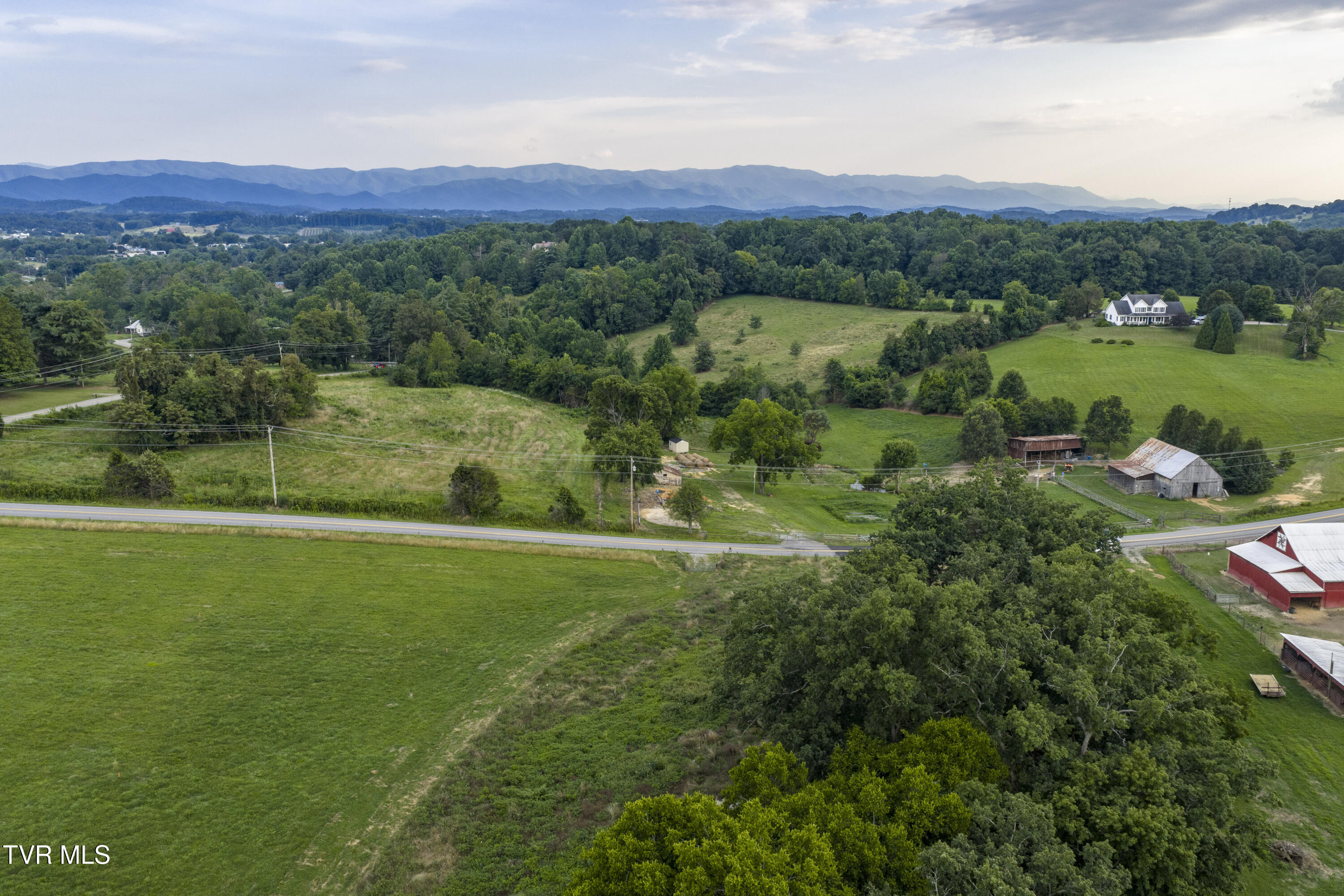 186 Creasey Creek Road, Unit 4 Jonesborough, TN 37659 - Photo 7 of 23 Creasey-Aerials-6