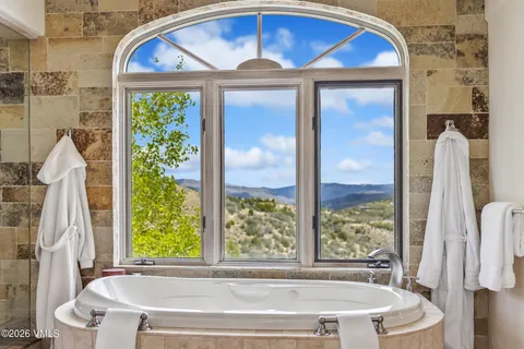 $5,495,000 | 115 Alhambra Place, Edwards, CO 81632