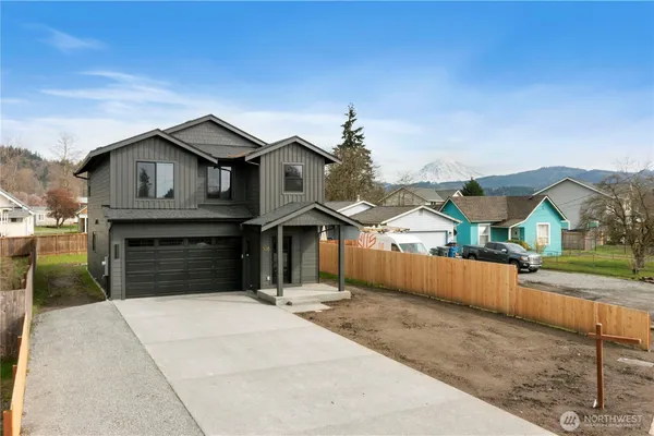 $615,000 | 528 Harman Way South, Orting, WA 98360