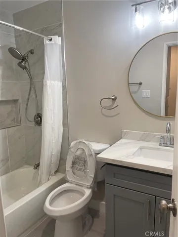 $1,700 | 17226 Virginia Avenue, Unit D, Bellflower, CA 90706