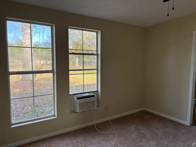 $139,900 | 24510 Highway 42, Holden, LA 70744