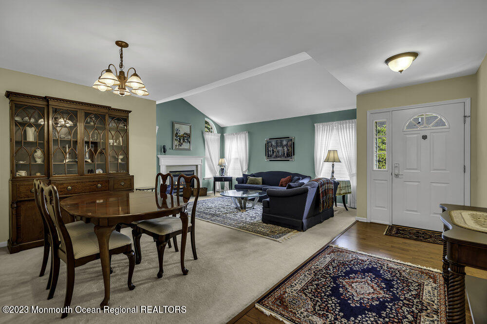 5 Winding River Road Lakewood, NJ 08701 - Photo 9 of 31 010_dsc08496-1