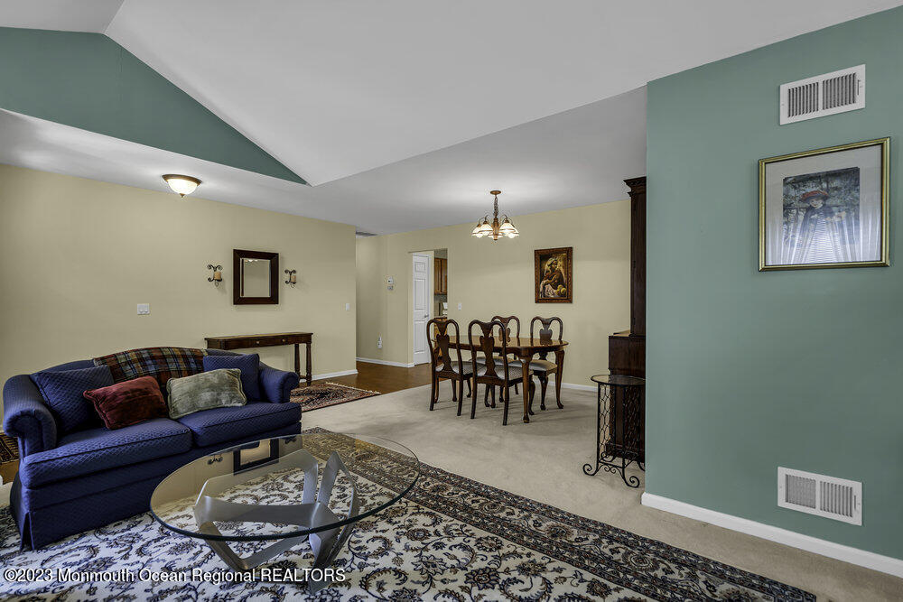 5 Winding River Road Lakewood, NJ 08701 - Photo 10 of 31 011_dsc08506