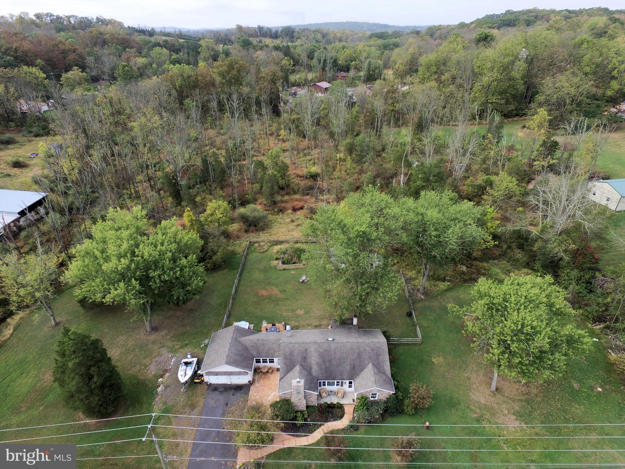 1002 Penny Road Green Lane, PA 18054 - Photo 2 of 26 Gallery Image 2