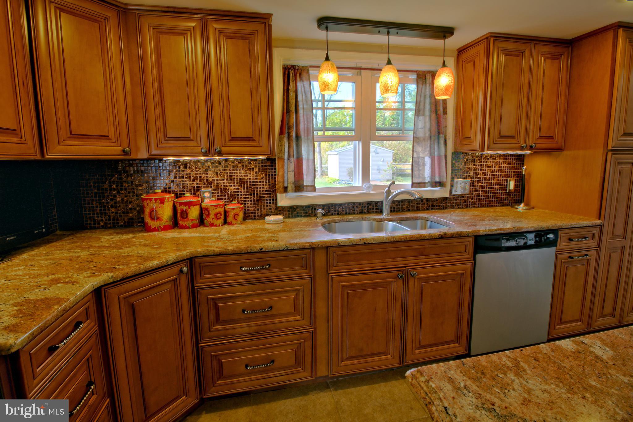 1002 Penny Road Green Lane, PA 18054 - Photo 11 of 26 Gallery Image 11