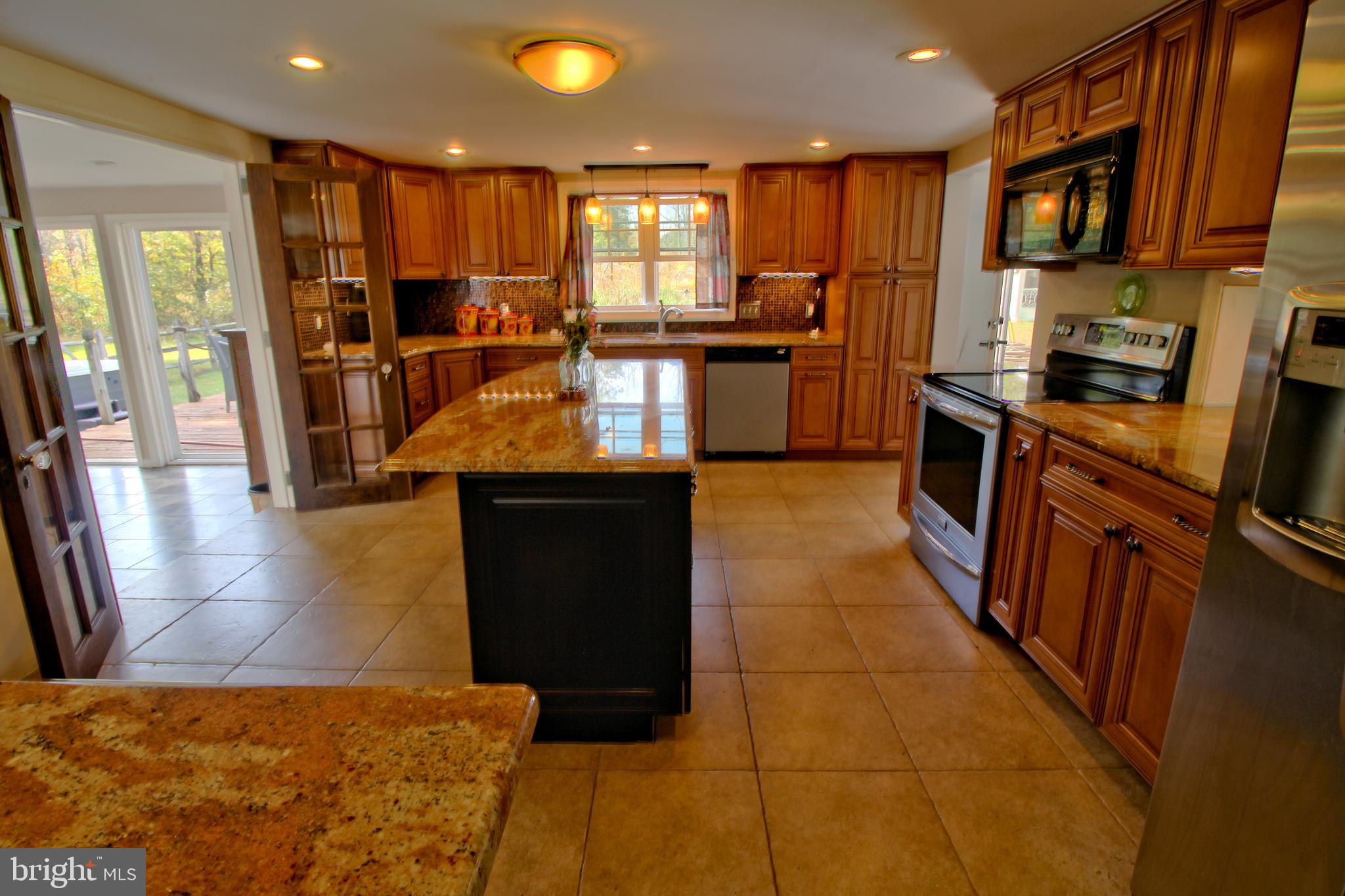 1002 Penny Road Green Lane, PA 18054 - Photo 10 of 26 Gallery Image 10