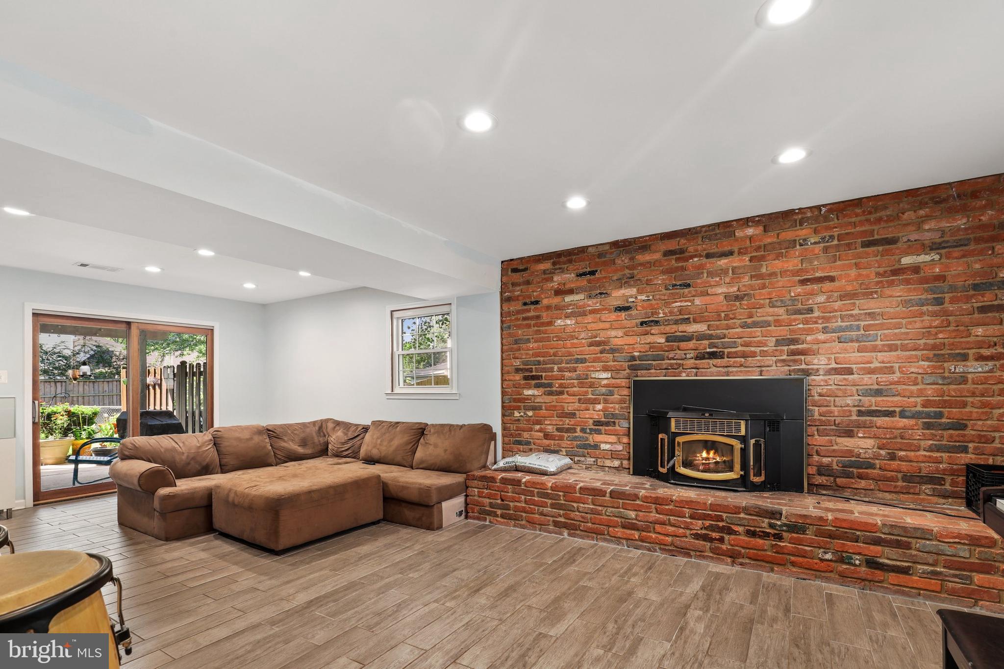 9717 Botsford Road Manassas, VA 20109 - Photo 14 of 41 Gallery Image 14