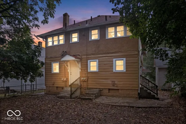 $379,000 | 4044 Boulevard Place, Indianapolis, IN 46208