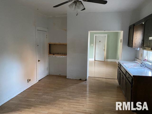 524 Salome Avenue Springfield, IL 62702 - Photo 5 of 14 Gallery Image 5