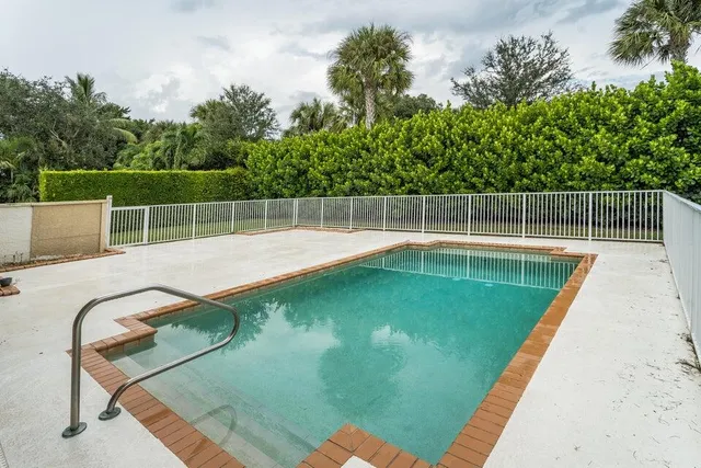 $3,700 | 15079 Corby Court, Wellington, FL 33414