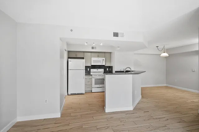 $218,000 | 3769 Northwest Mediterranean Lane, Unit 2308, Jensen Beach, FL 34957