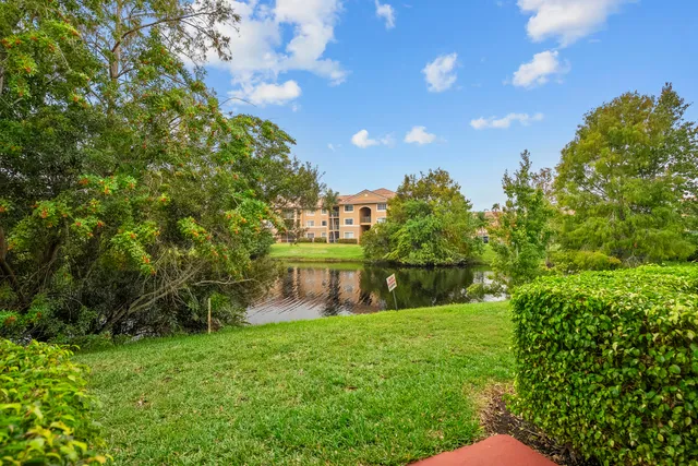 $218,000 | 3769 Northwest Mediterranean Lane, Unit 2308, Jensen Beach, FL 34957