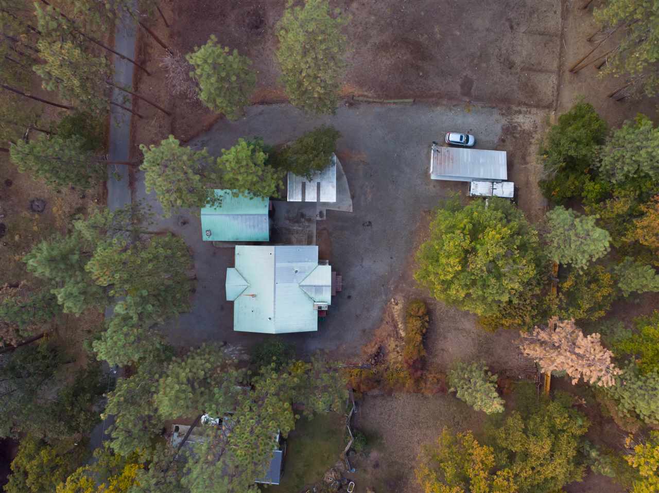 830 Dewitt Park Road Yreka, CA 96097 - Photo 4 of 25 Gallery Image 4