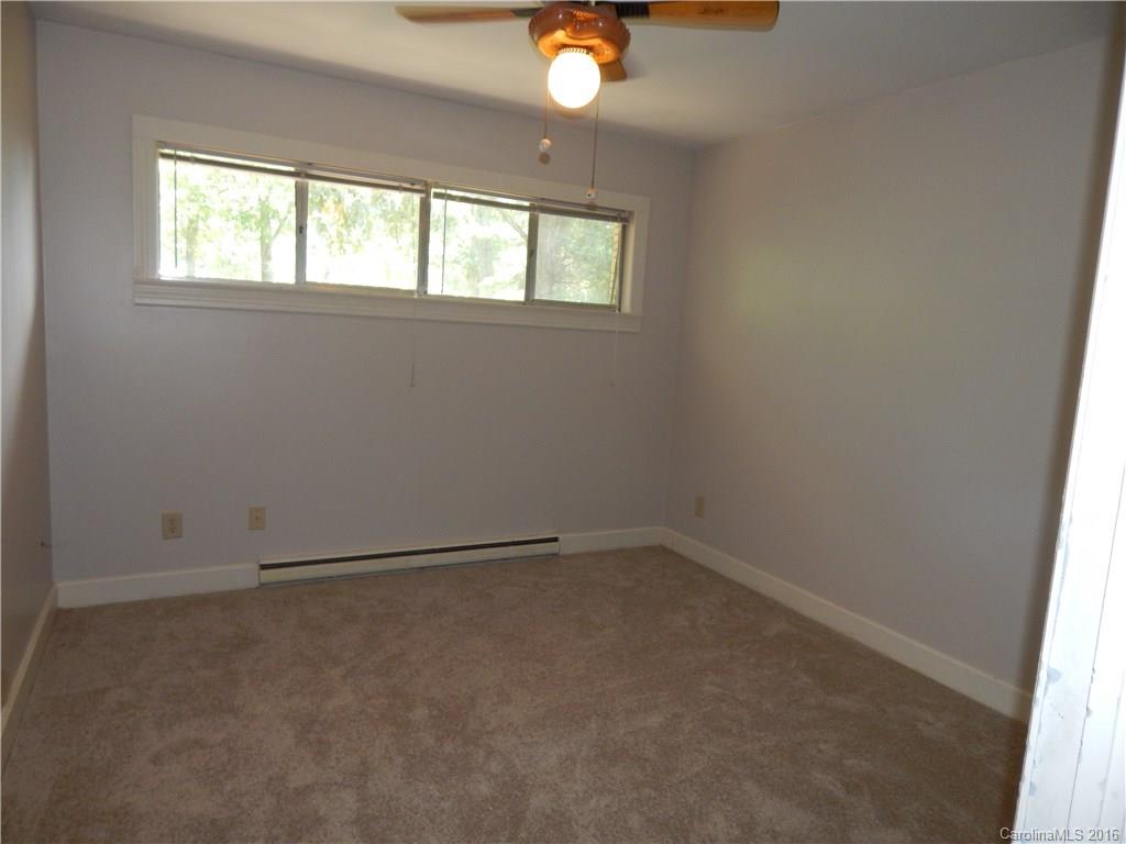 32127 Austin Road New London, NC 28127 - Photo 17 of 23 Gallery Image 17