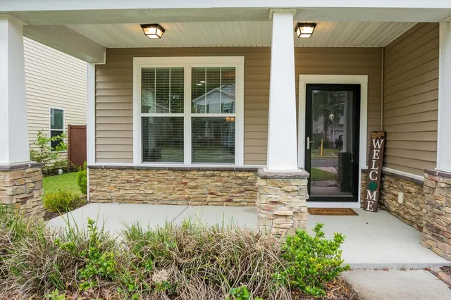 $3,995 | 1326 Merchant Court, Mount Pleasant, SC 29466