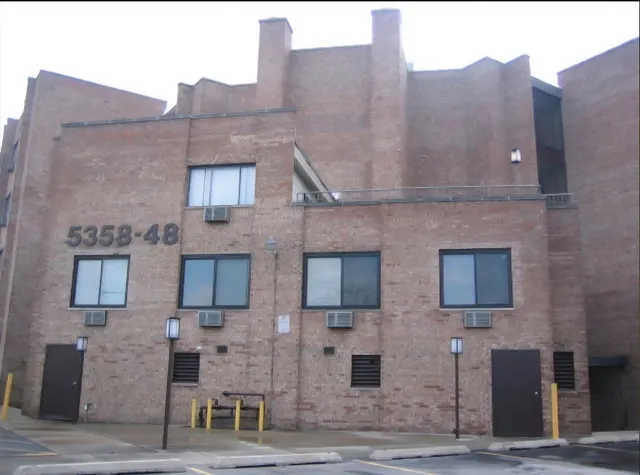 $150,000 | 5358 North Cumberland Avenue, Unit 317, Chicago, IL 60656