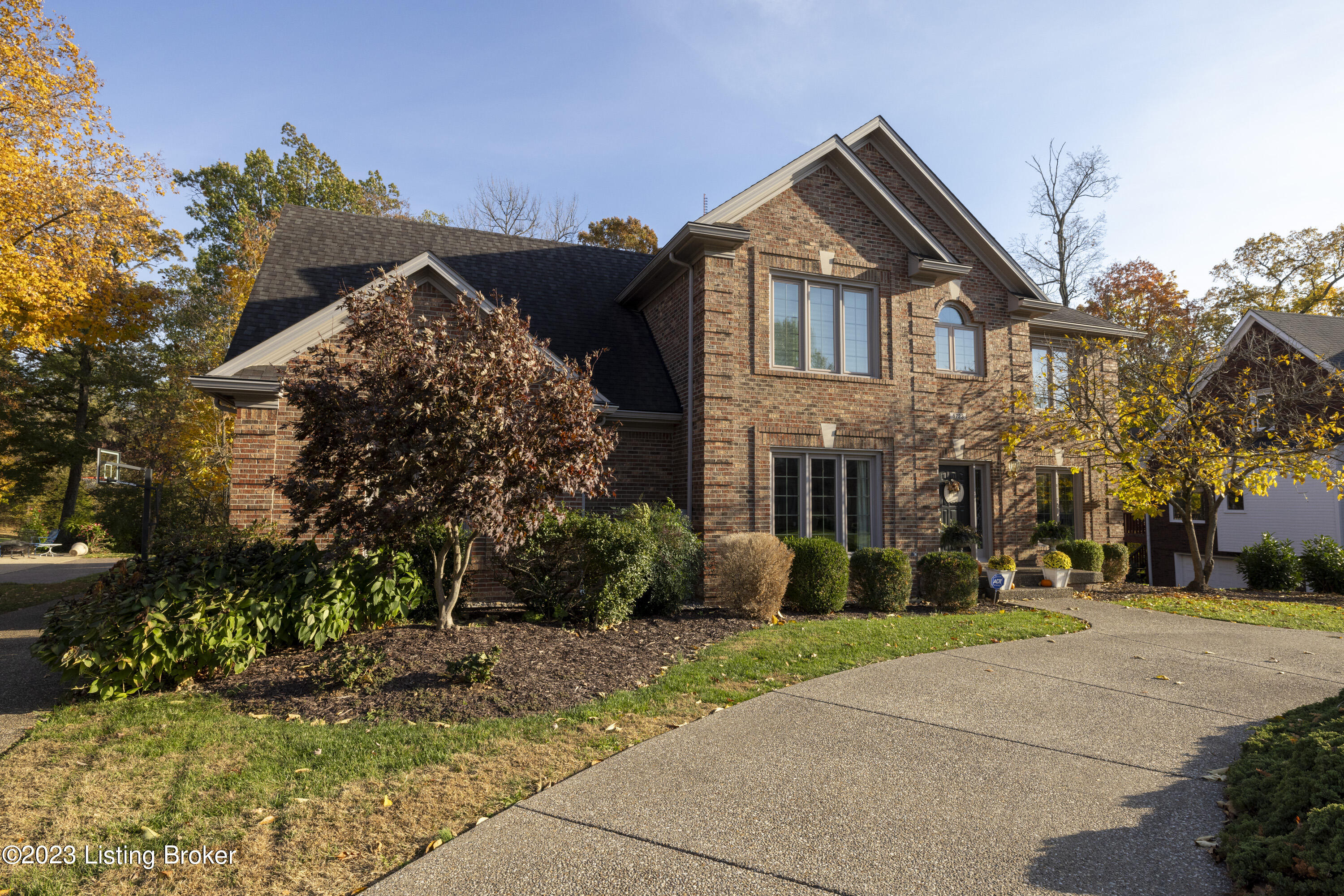 5723 Moser Farm Road Prospect, KY 40059 - Photo 4 of 51 LREP0925