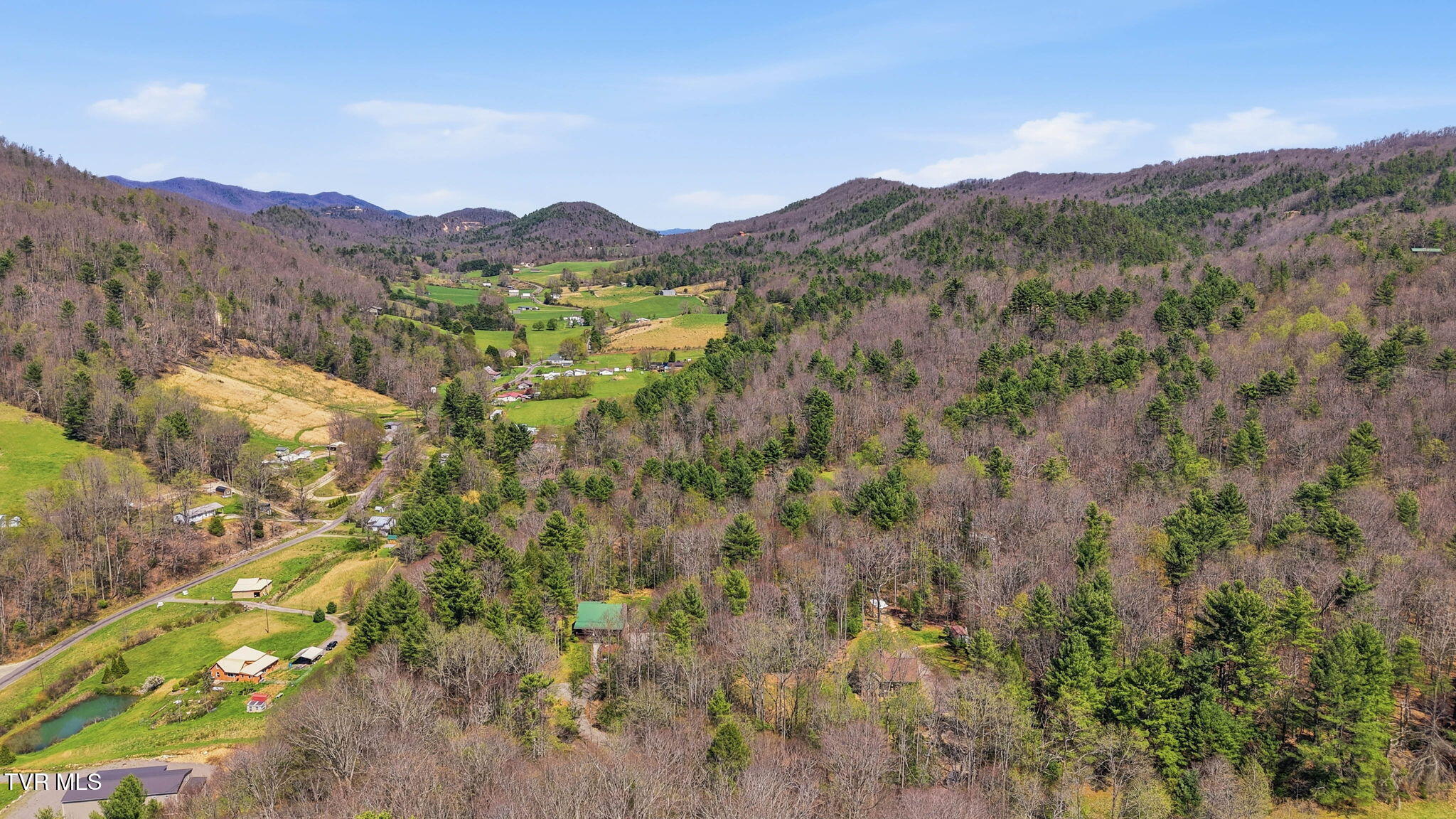 289 Myrtle Drive Butler, TN 37640 - Photo 40 of 40 289 Myrtle Drive